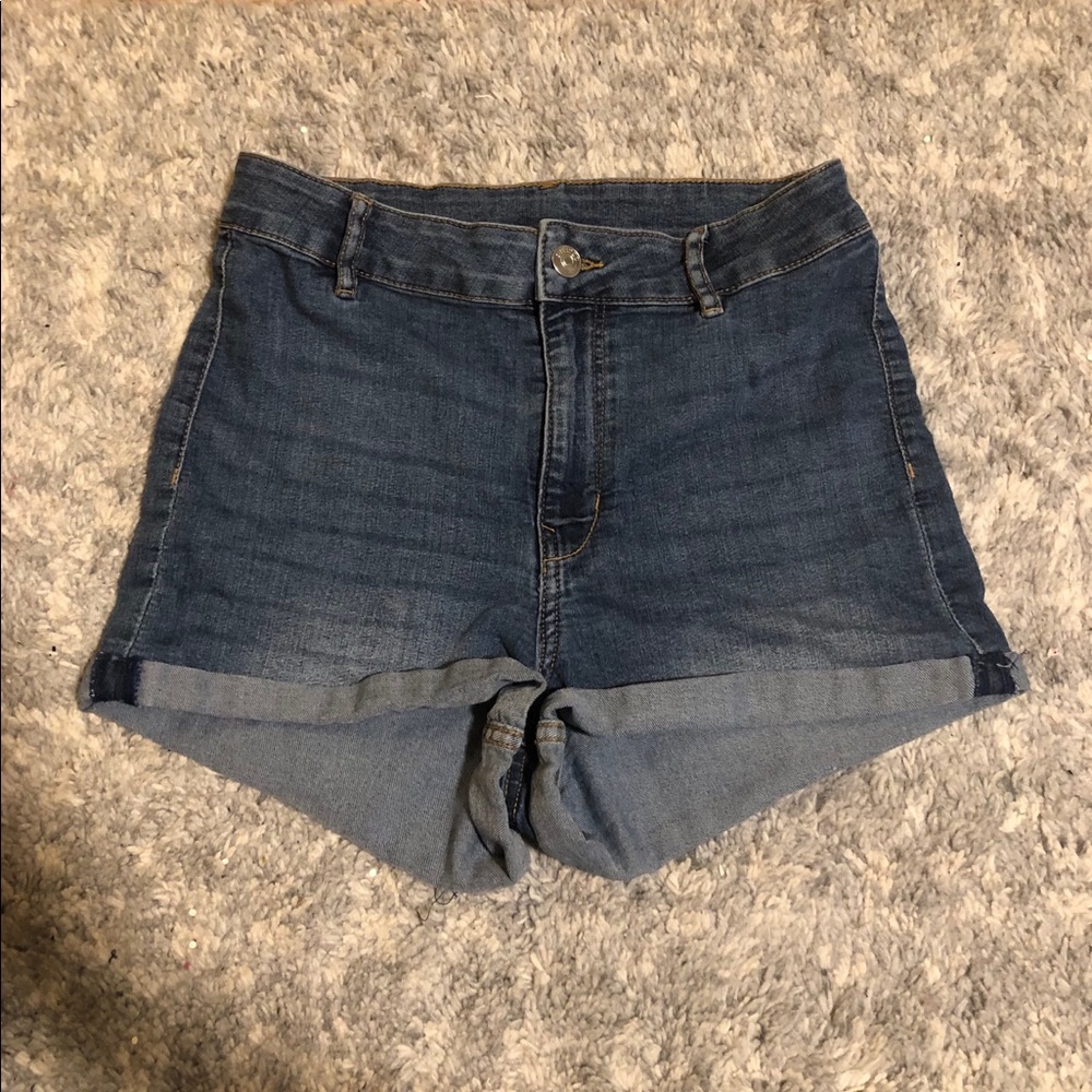 Dark wash stretchy mom shorts H&M